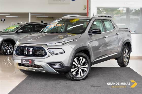 FIAT TORO 2.0 16V TURBO DIESEL VOLCANO 4WD AT9 FIAT TORO 2.0 16V TURBO DIESEL VOLCANO 4WD AT9